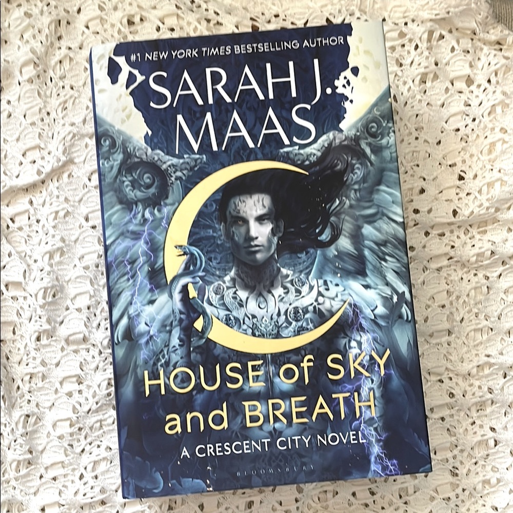 Crescent City House of Sky and Breath by Sarah J. Maas (1st edition/ 1st print)